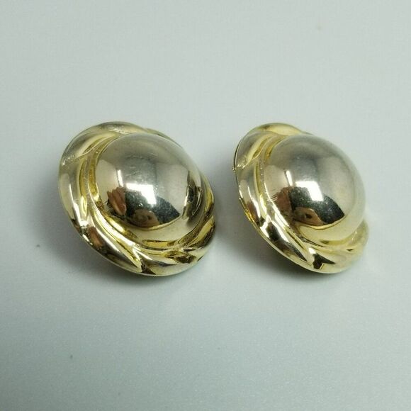 Vintage Gold Tone Dome Shape Clip On Earrings, 80s 90s Retro Style, Estate - Picture 3 of 7